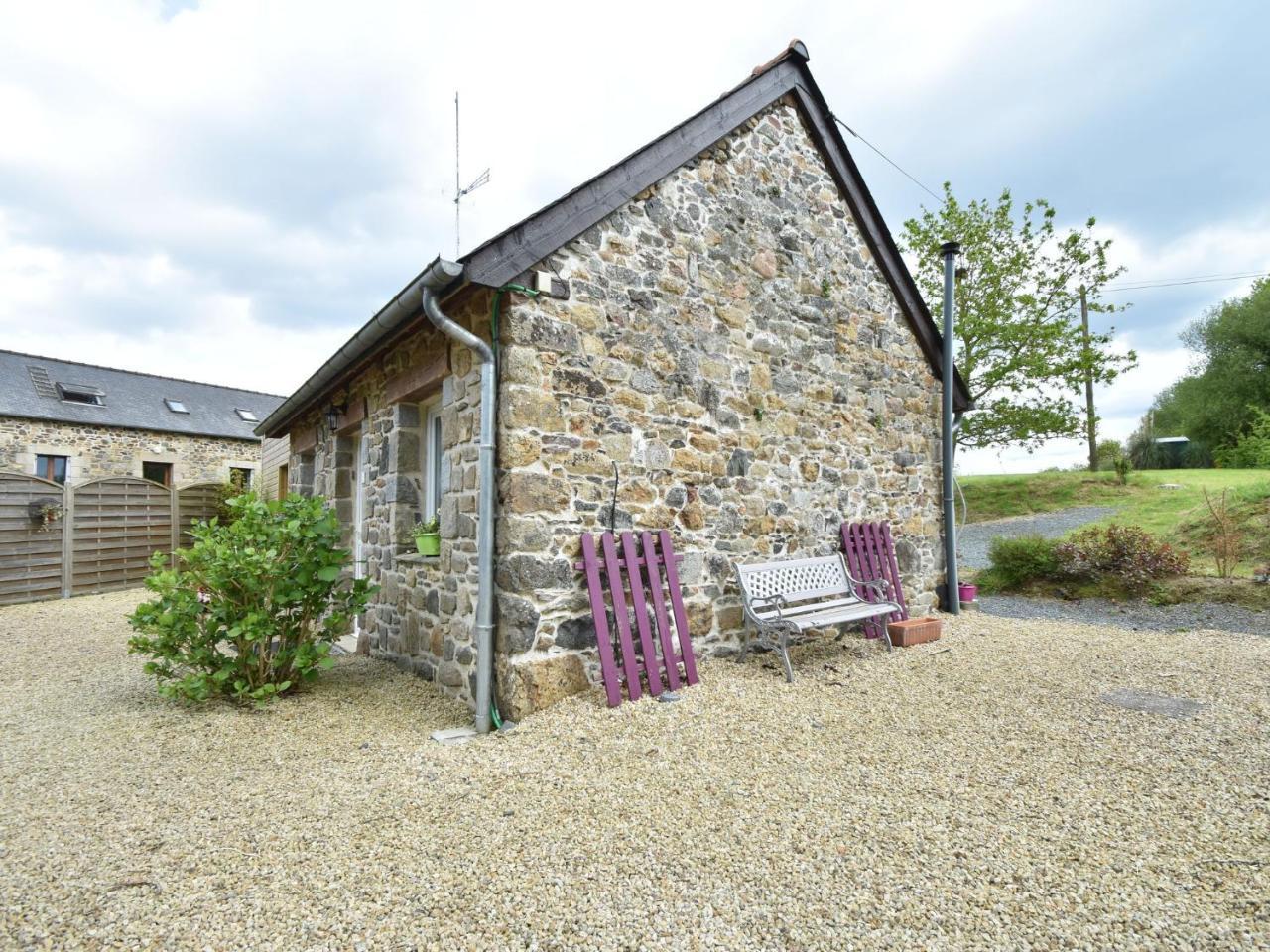 Вилла Breton Stone House In Saint Gilles Les Bois Экстерьер фото